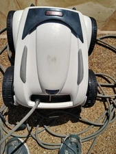Polaris P965iQ Robotic Pool Cleaner, Unit only, For parts or repair