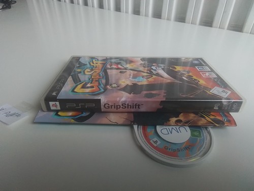 GripShift Complet sur Sony PSP !!!! - Photo 3/3
