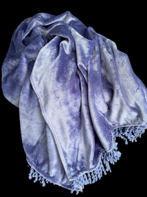Super SOFT PLAID in edlem ''Royal Blau'' mit dekorativem Fransen deSIGN 127 x 152 