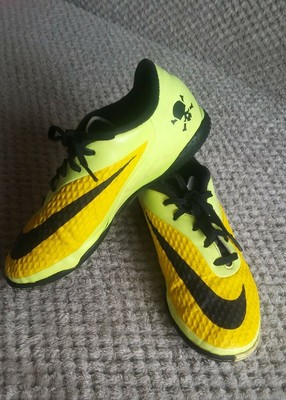 nike hypervenom phantom astroturf
