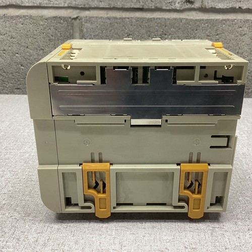 1 pieza Nuevo Módulo Controlador Programable Omron CQM1H-CPU21 CQM1HCPU21 - Imagen 4 de 8