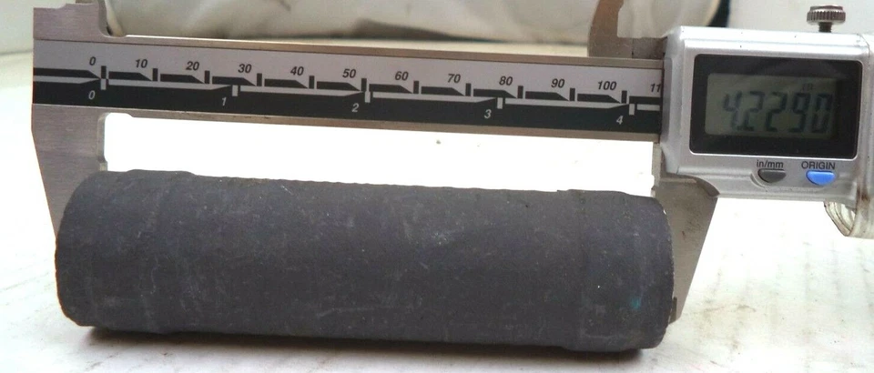 BT-Series 14-Watt 75-Ohm Cylindrical Resistor, p/n 8587C72G15 - Image 3 of 4