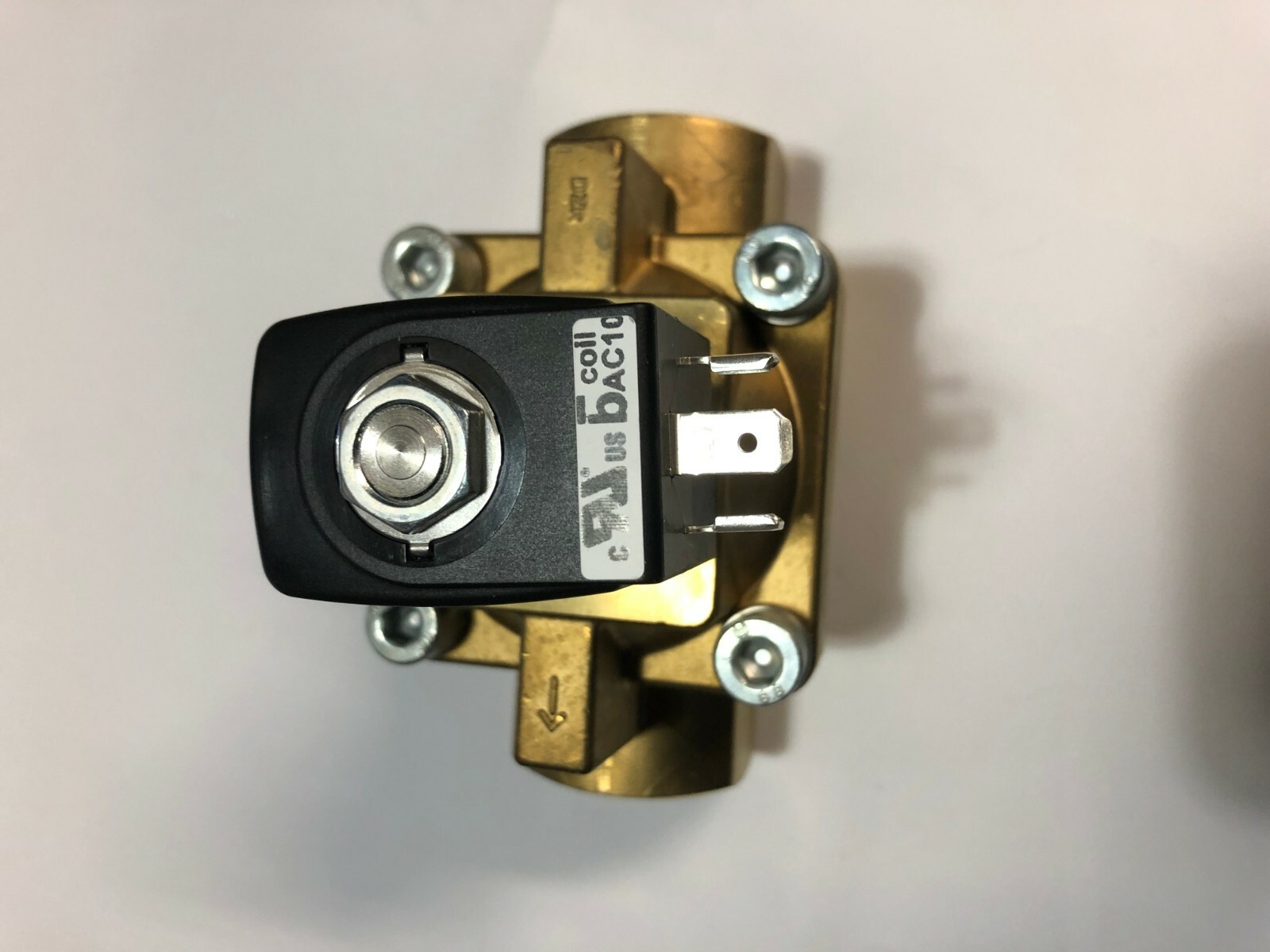 steam valve 1" NPT. 120V coil. Burkert 5404A1 14-87PSI