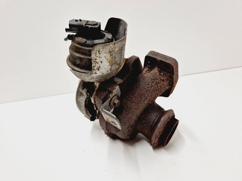 Peugeot 2008 I 2014 Diesel 88kW Turbocharger turbo 9686120680 