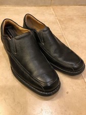 Johnston  Murphy black leather slip ons Mens size 9