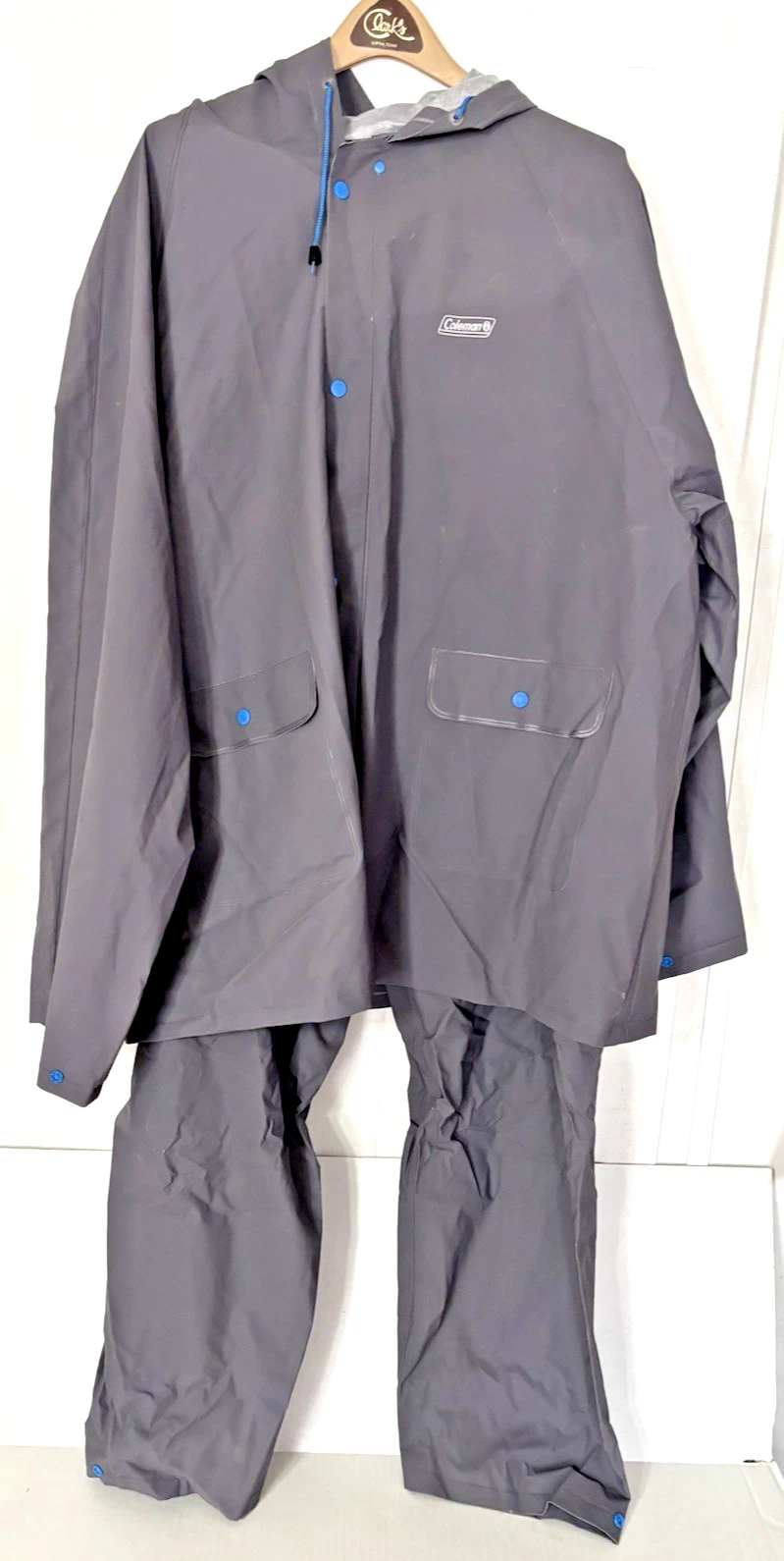 Coleman Men's Gray Lightweight Hooded Rain Suit (Jacket and Pants) - Size XL/2XL