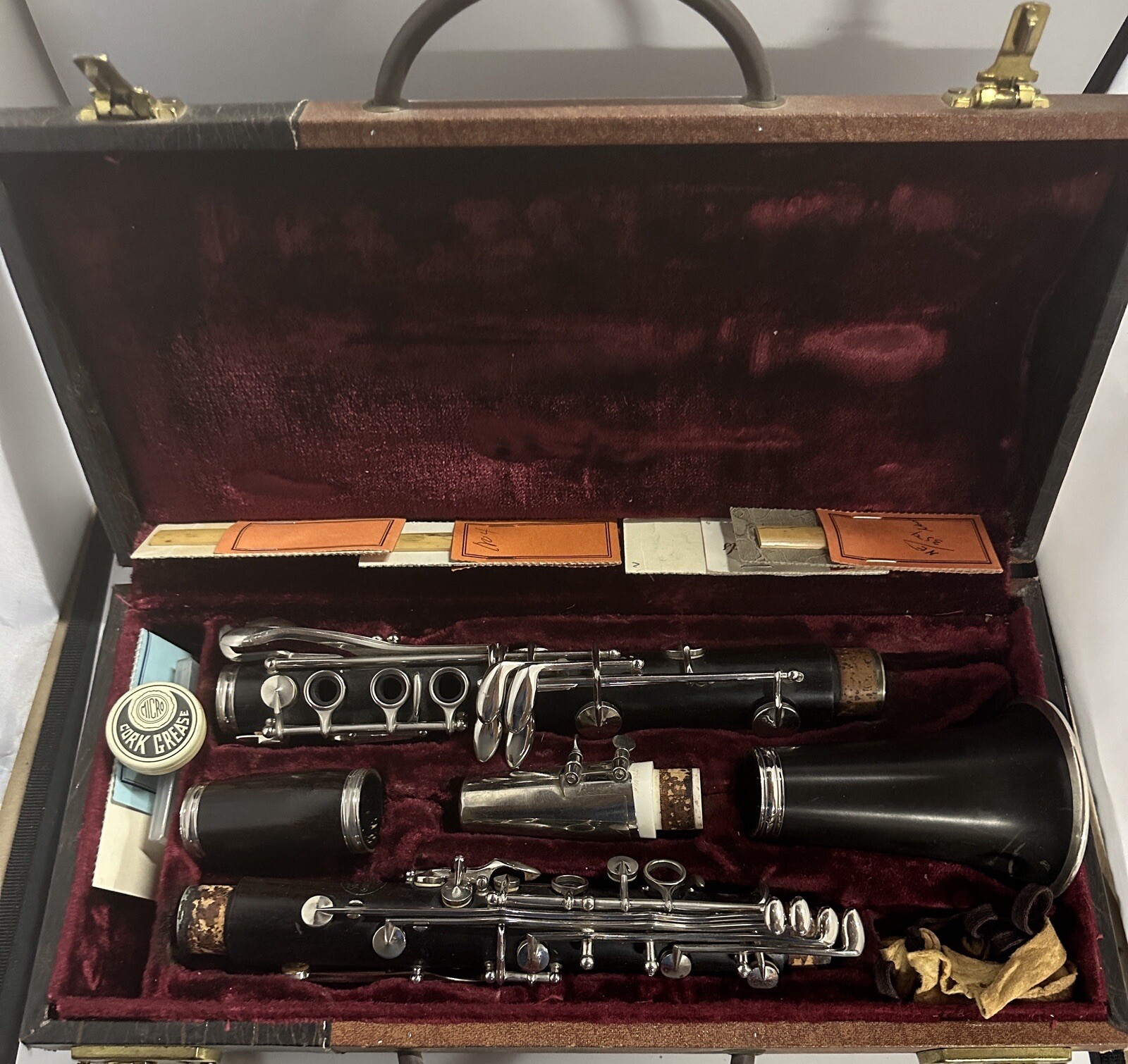 Vintage 1900's Henry Gunckel Paris Wood Case & Protective