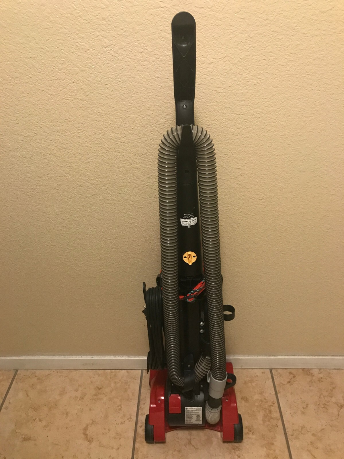Dirt Devil Endura Express Bagless Compact Upright Vacuum Cleaner