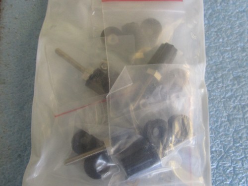 PROTEC. CLASS CAOUTCHOUC PLEIN TRIPLE PRISE IP44 PVGK 20