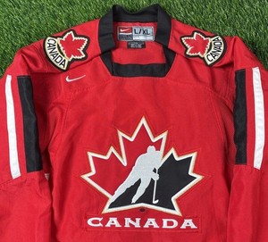 Team Canada Nike Hockey Jersey Youth Size L/XL Olympics Stitched Sewn Vintage
