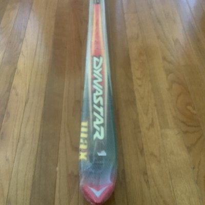 DYNASTAR MAX 6 Red SKIS 73  NOS Sealed (no Bindings)
