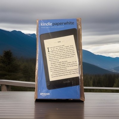 Amazon Kindle Paperwhite 10th Generation 8GB Wi-Fi 6'' Black - New Sealed Black