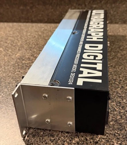 Behringer ULTRAGRAPH Digital DEQ1024 2-Channel 31-Band Graphic EQ - Image 4 of 4