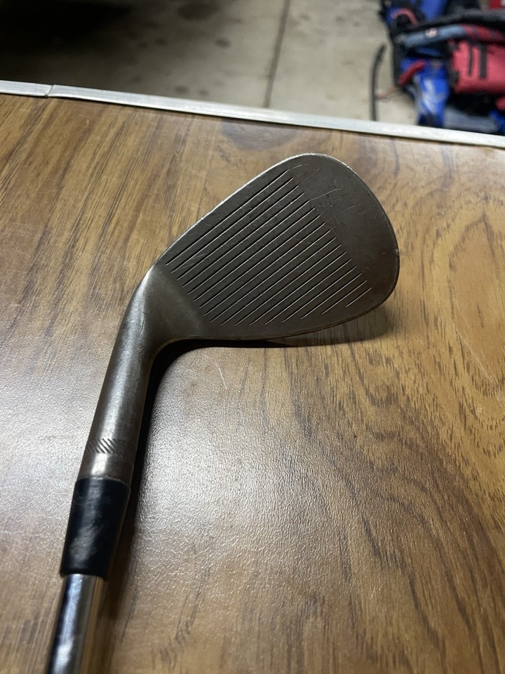 Cale Titleist Vokey SM6 Jet Black 54°-10 S-Grind - Droitier, Acier, 35", Bon état Occasion