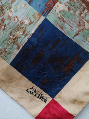 JPG Jean Paul Gaultier Vintage Silk Scarf With distinctive wood print design - Picture 2 of 9