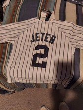 Derek Jeter 2 New York Yankees Vintage Majestic Youth Jersey Size 8