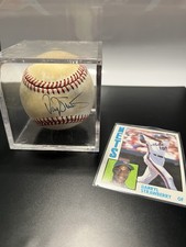Darryl Strawberry Autograph Baseball in Display Case with 1984 TOPPS Mets  Card