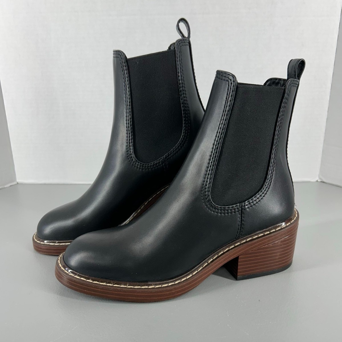 Steve Madden Chelsea Booties Laurely Women