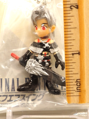 Paine Final Fantasy X-2 FF Swing Keychain Figure Bandai Japan L978