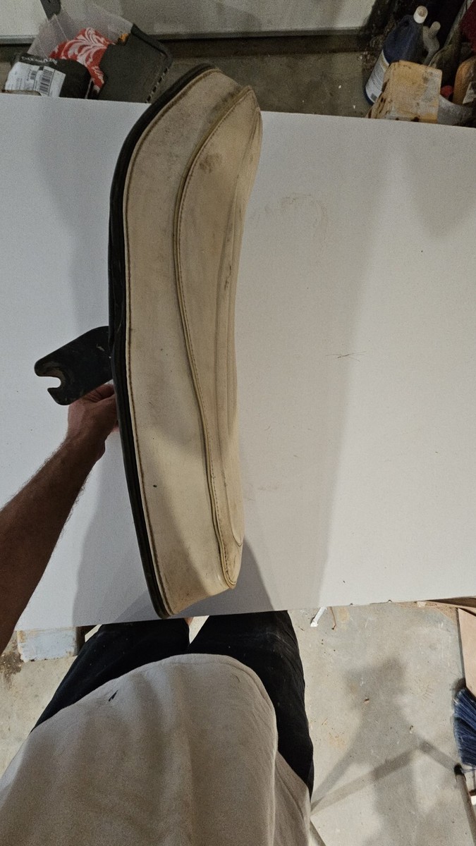 Vintage White Buddy Seat For Harley-Davidson XL, XLH, XLCH Ironhead Sportster Motorcycles