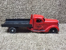 Vintage Buddy L Wrecker flatbed truck 30's-40's? See Photos