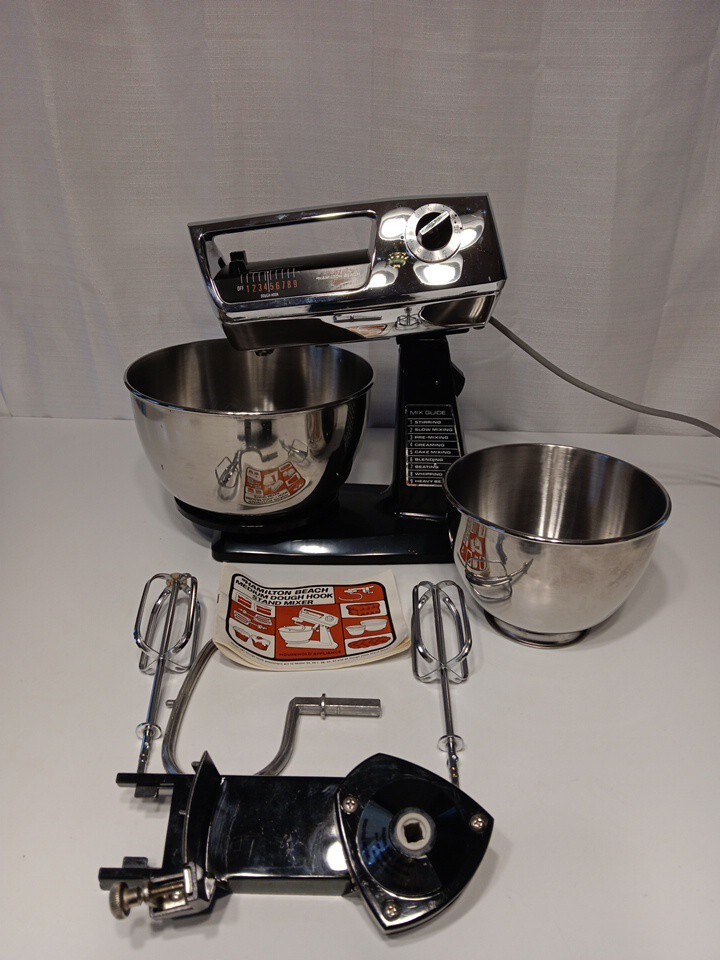 Hamilton Beach Scovill Model 45 917B Dough Mixer with Whisks and