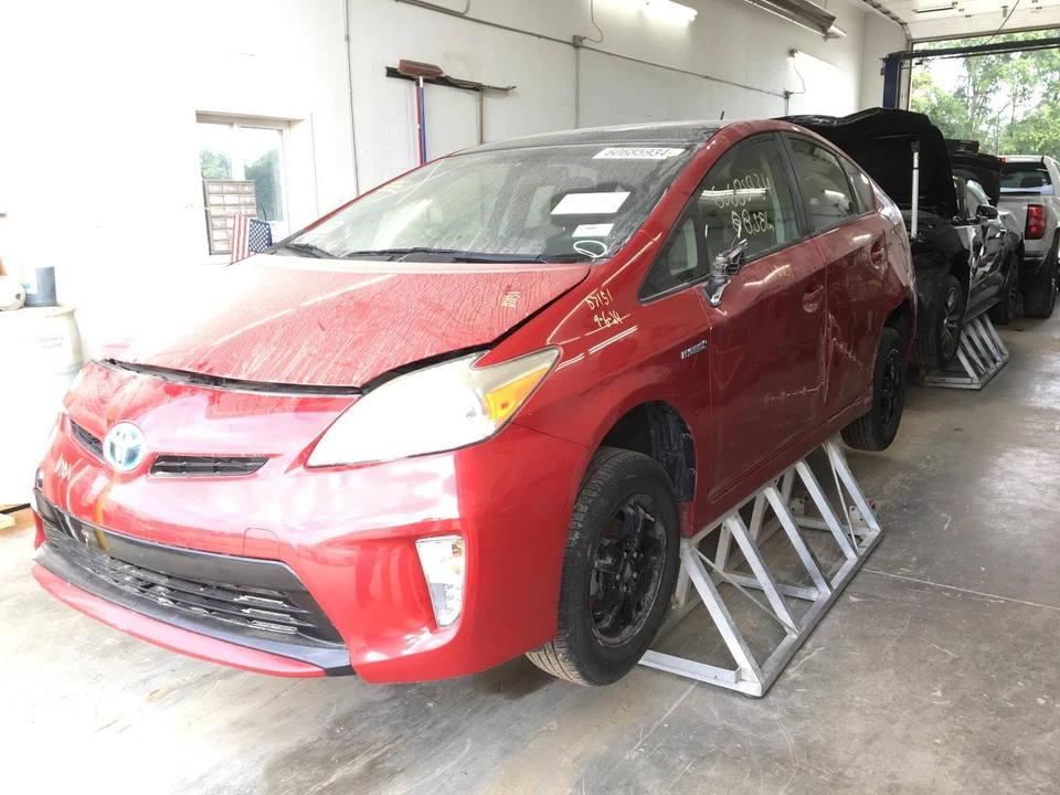 Conjunto de luz de giro/estacionamiento usado se adapta a: Toyota Prius Park 2012 lámpara de giro Foto 2 de 4