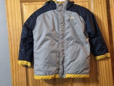 Nike Jacket Kids 6 Yellow Gray Navy Winter Hooded Puffer Reversible Zip Pockets