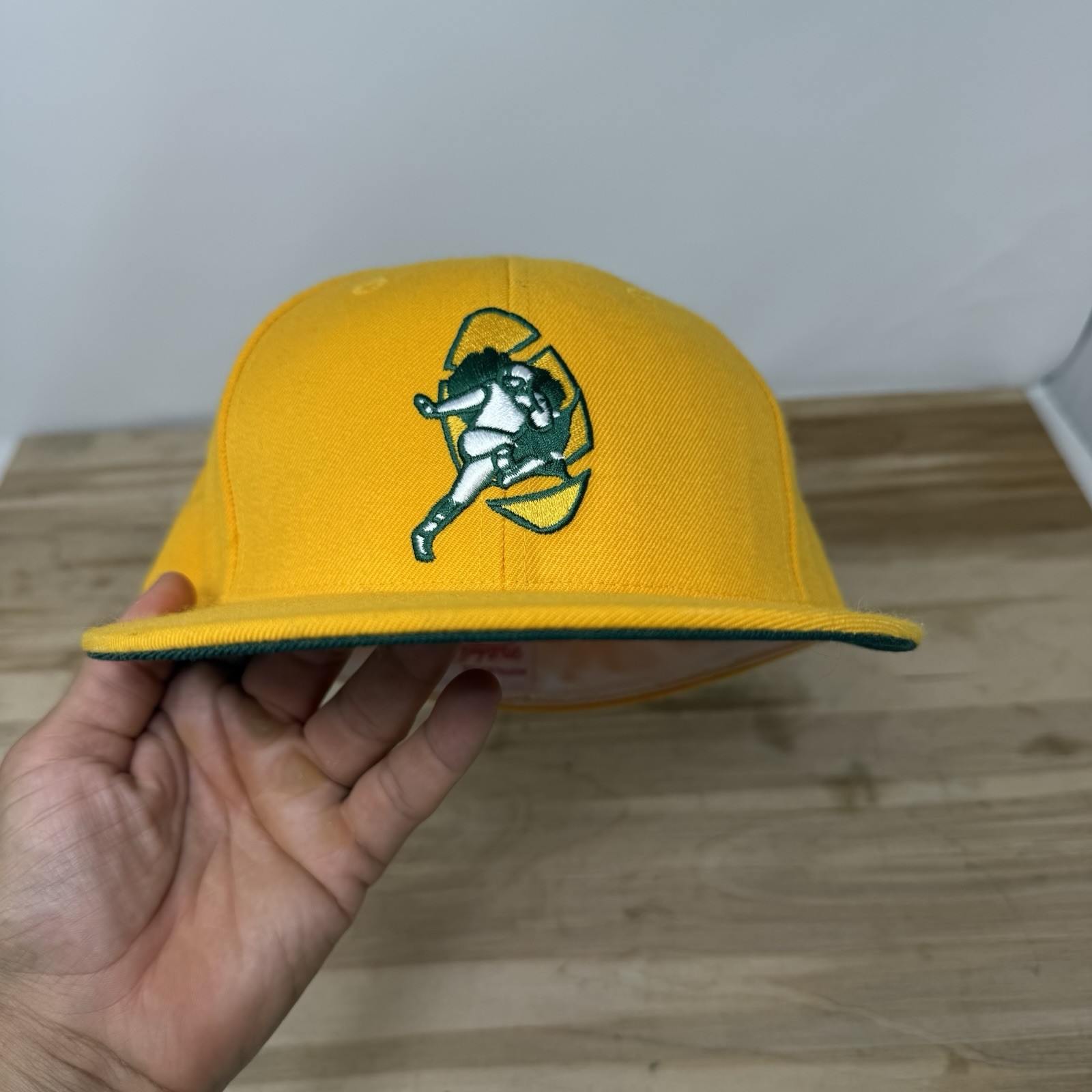 Picture 1 of 11