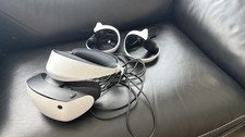 Sony PlayStation VR2 Headset w/ VR2 Sense Con...