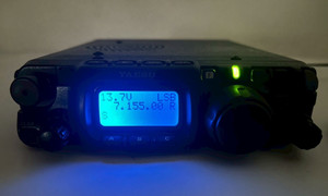 YAESU FT-817 1.8-440MHz All Mode Transceiver + Mic + Strap Tested