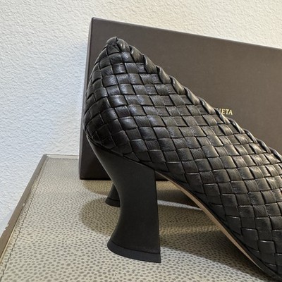 Bottega Veneta Tubular Lagoon Intrecciato Leather Black Shoes 39.5