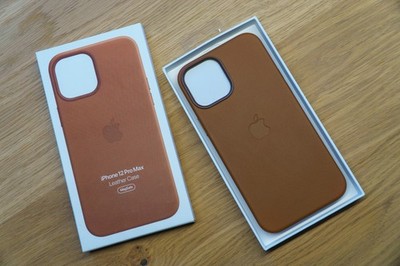 Apple iPhone 12 Pro Max Leather Case Saddle Brown MagSafe (MHKL3ZM/A) Original