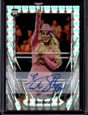 Trish Stratus Wrestling Cards, Autograph and Memorabilia Guide 12