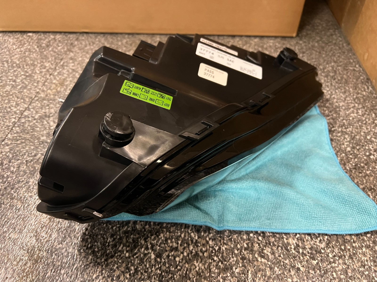 MCLAREN 720S ARTURA ELVA FRONT LEFT HEADLIGHT HEADLAMP 14AD779CP 14AD252CP