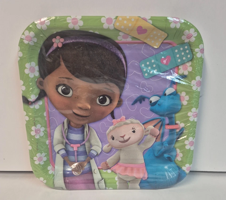 JUEGO DE SUMINISTROS DE FIESTA DISNEYS DOC MCSTUFFINS NUEVO Foto 4 de 4