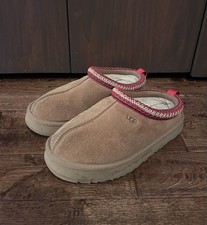 Kids Tazz Uggs Size 5