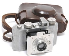 Vintage Gallus Derlux strut-folding 127 film camera w. Gallix 3.5/50mm lens 3 x