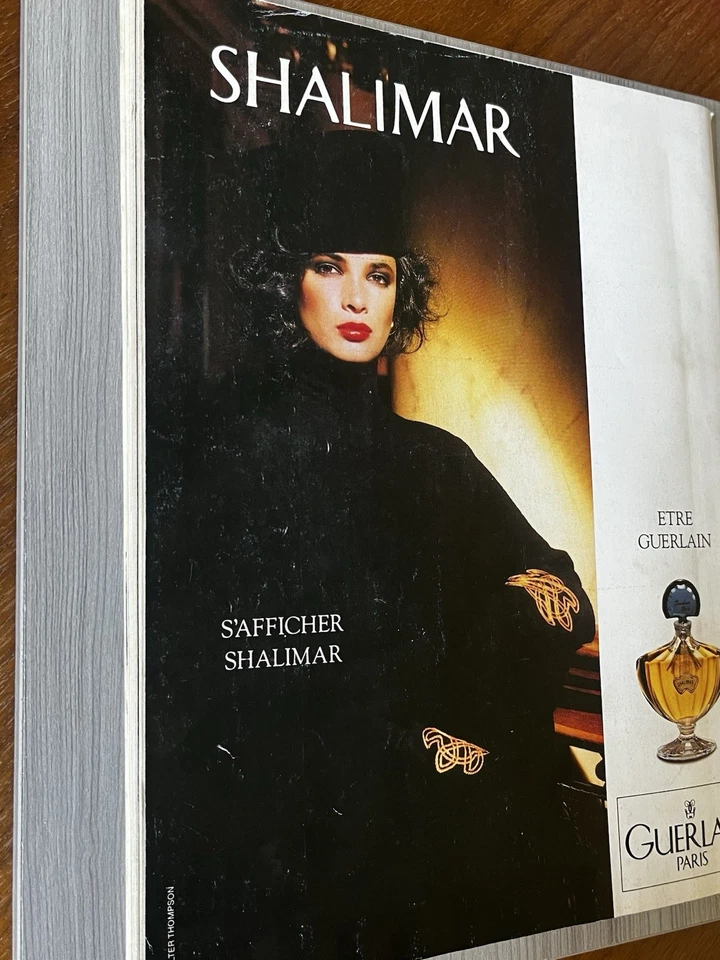 RARE French ELLE DECEMBER 1990 Florence Arthaud YASMIN GHAURI Whitney Houston - Image 2 of 4