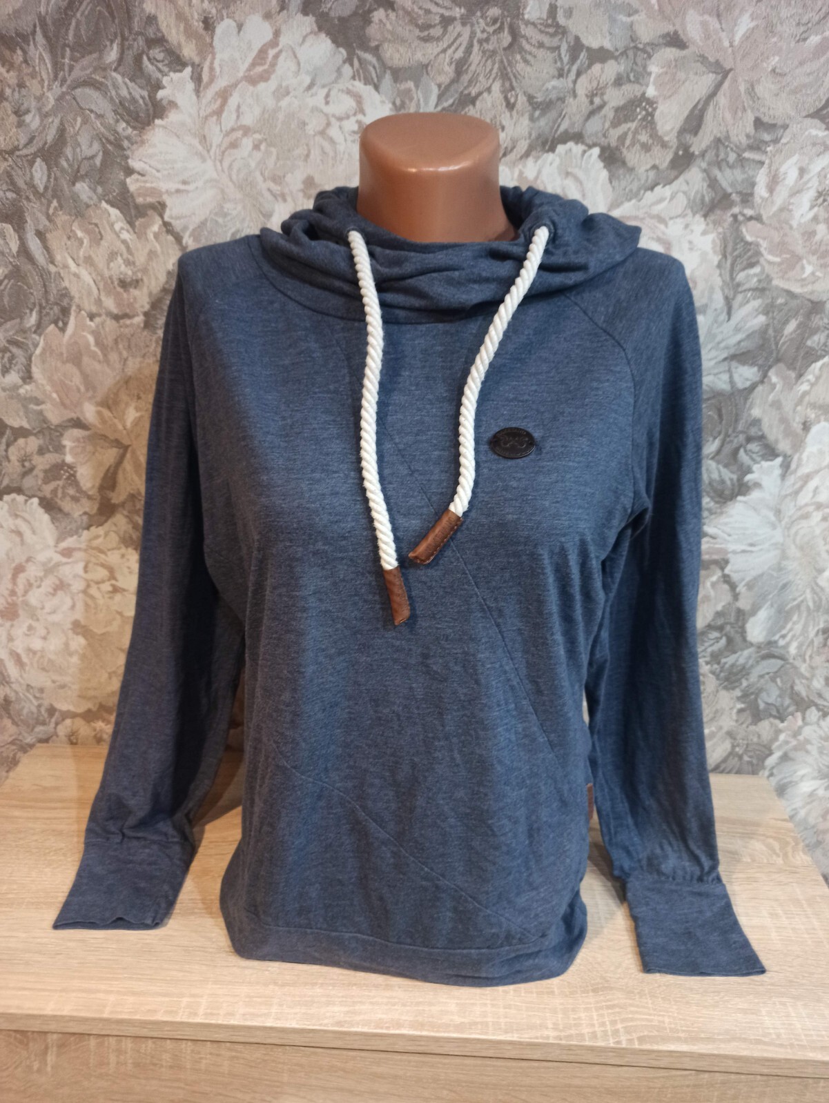 Naketano women's light hoodie size L blue color  hooded