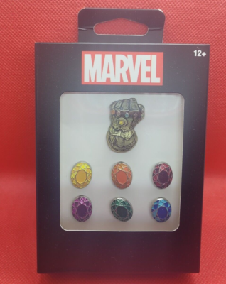 Avengers: Infinity War Gauntlet and Infinity Stones Pin Set. NIB