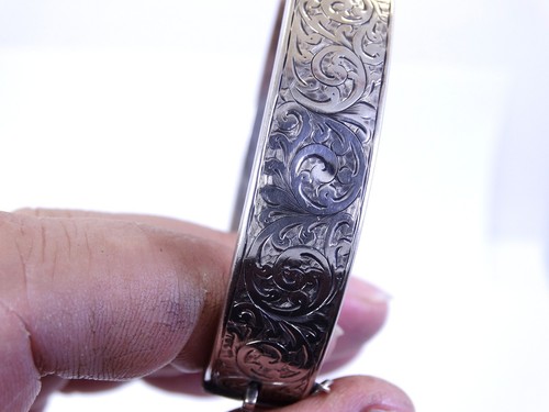 Antique BRAVINGTONS Ltd "BS" 1941 Birmingham Sterling Silver Bangle Bracelet - Picture 9 of 9