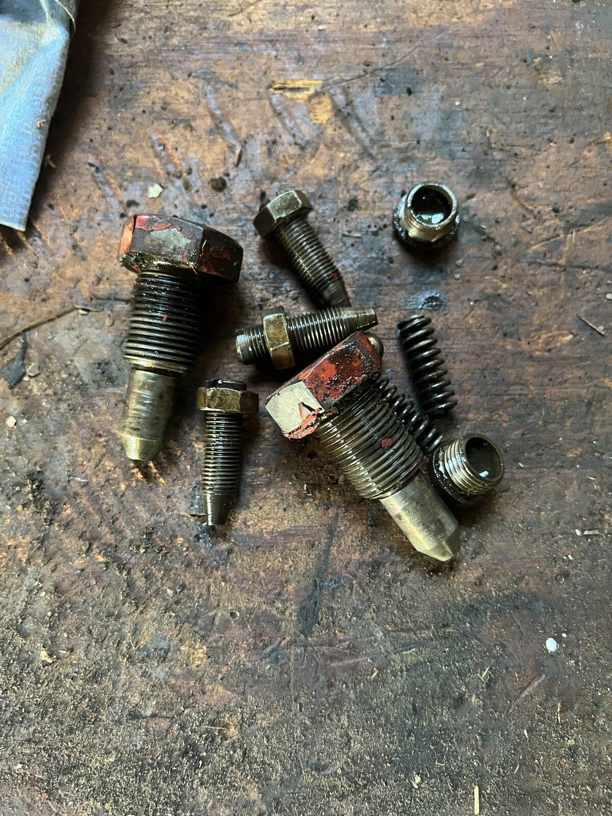 Ford 601641801 Tractor 4 Speed Transmission Bolts, Detents, Balls eBay