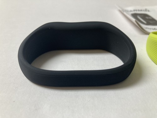 Garman Vivofit Jr. Replacement Bands 1 Green Camo & 1 Black + Parts Device - Picture 11 of 22