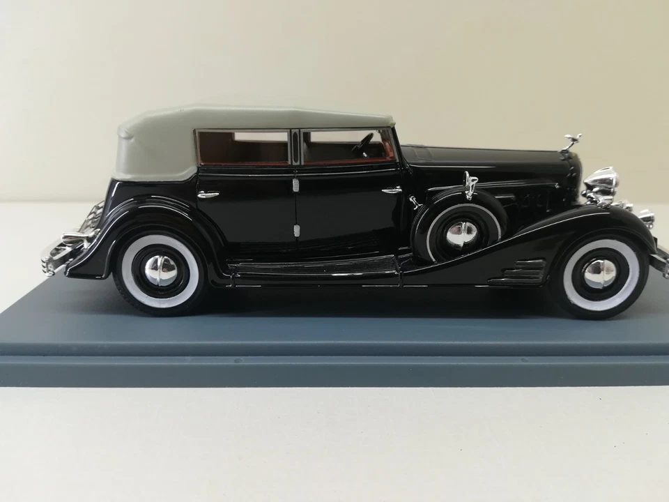 CADILLAC Fleetwood Allweather Phaeton - 1933 - NEO 1:43 - Immagine 4 di 4