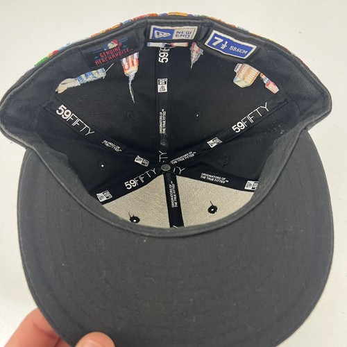 New York Yankees New Era 59FIFTY NYC Skyline Black Fitted Cap Hat - Size: 7 1/2 - Picture 3 of 4