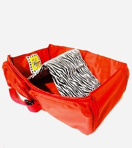 diaper bag with changing table