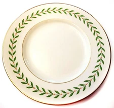 2 Greenwood Old Ivory Syracuse O.P. Co USA China 10 1/4" Dinner Plate Green Leaf