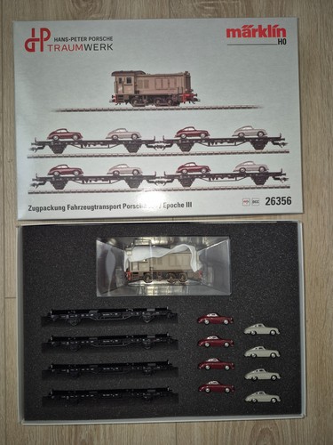 Märklin H0 26356: Zugpackung Fahrzeugtransport Porsche 356 mit Diesellok V36 | Condition: Neu