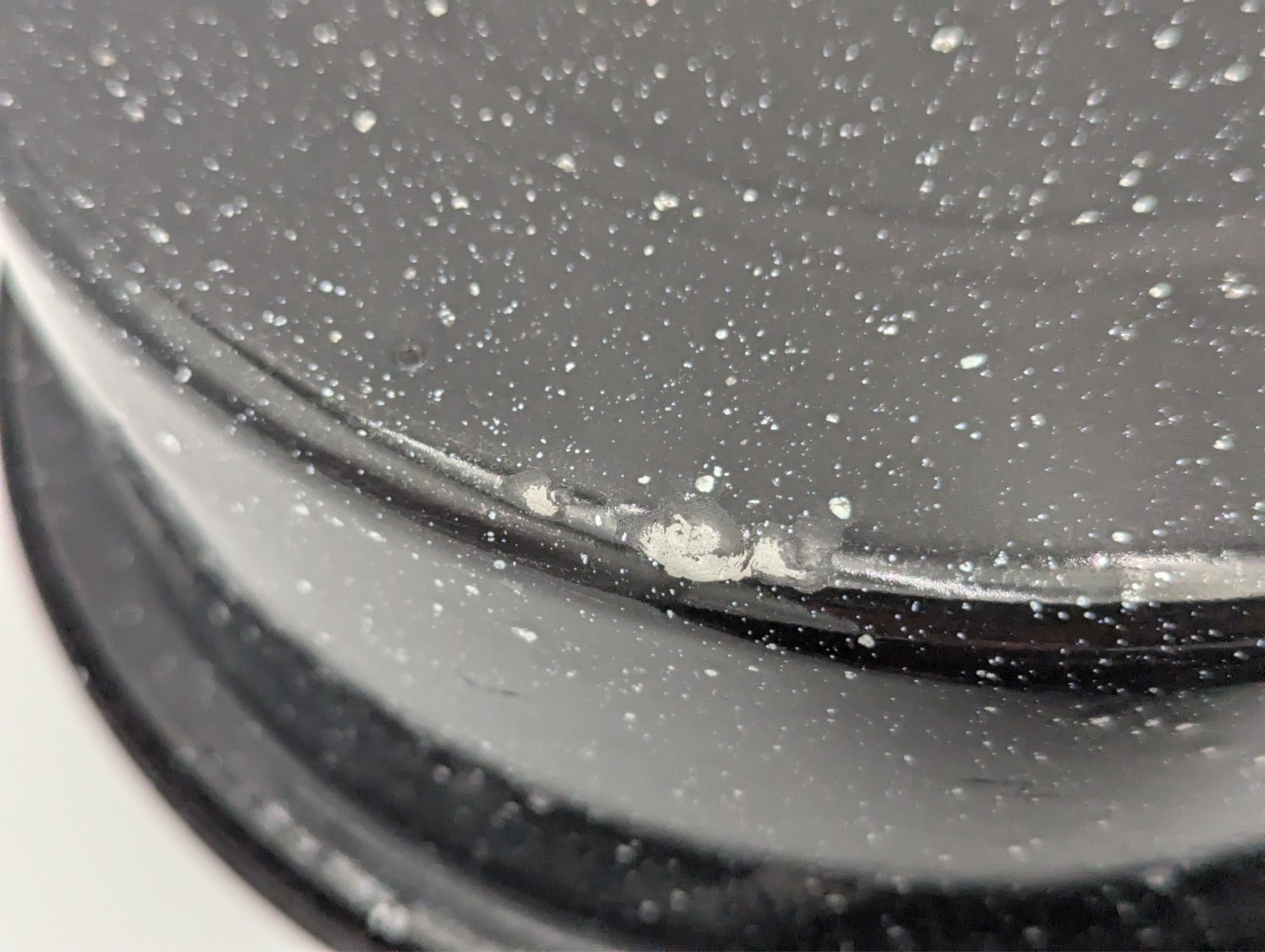 Vtg Round Roaster Pan Black Speckled Dutch Oven 2 Qt Bean Pot Soup